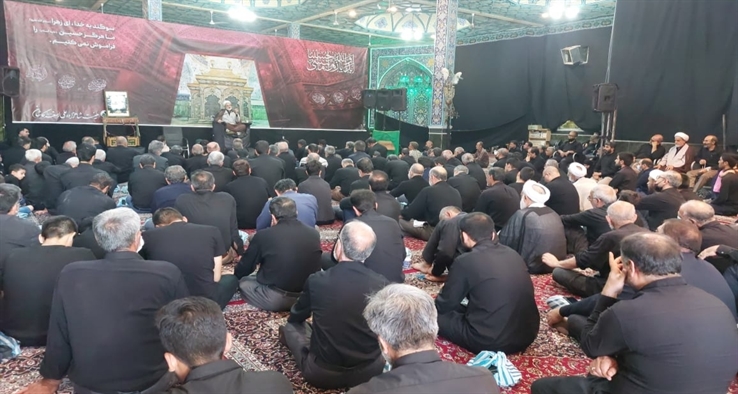 مراسم عزاداری تاسوعای حسینی در مسجد صادقیه کاشان