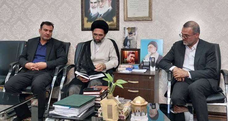دیدار معاونت محترم امنیتی استانداری اصفهان با نماینده ولی‌فقیه در منطقه و امام جمعه کاشان 