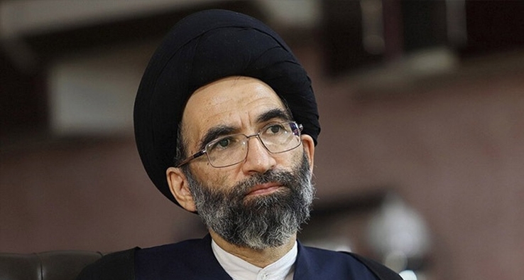 دشمن با فضای مجازی به دنبال دین زدایی از نسل جوان است