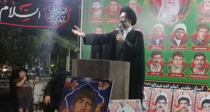 ضرورت صیانت از انقلاب اسلامی در برابر انحرافات تاریخی؛ اجتماعات خیابانی پایه‌های انقلاب را مستحکم می‌کند