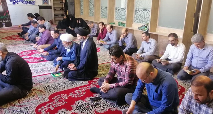 مراسم زیارت عاشورا در دانشگاه آزاد اسلامی کاشان