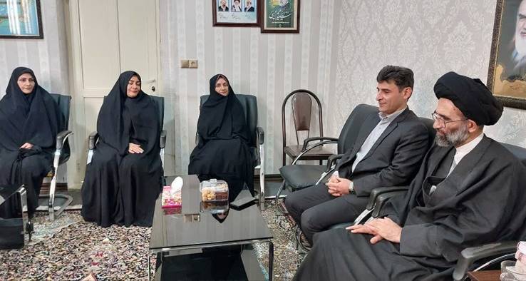 لزوم ترویج ازدواج های دانشجویی در دانشگاه ها