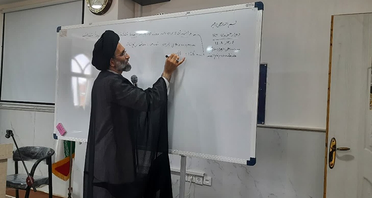 سخنرانی نماینده ولی‌فقیه در منطقه و امام جمعه کاشان در جمع طلاب حوزه علمیه خواهران الزهراء (س)