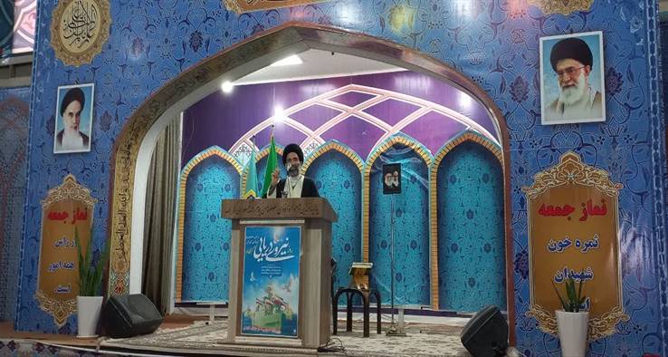 امام جمعه کاشان : کسی که عملکرد او علوی است، بسیجی است