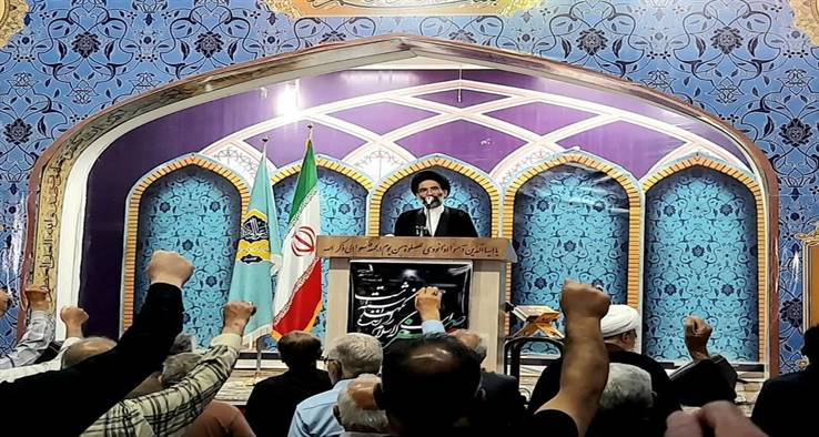 امام جمعه کاشان : مدیر متعهد و متخصص، فهم حل مشکلات را از خداوند درخواست می کند