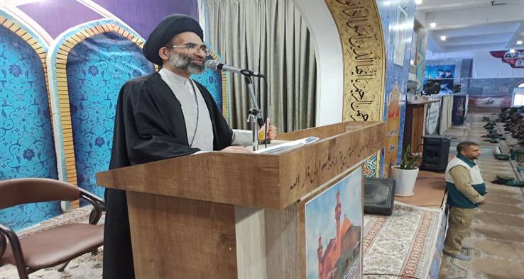  امام جمعه کاشان:  دشمن به دنبال تحریف واقعیت‌ها است