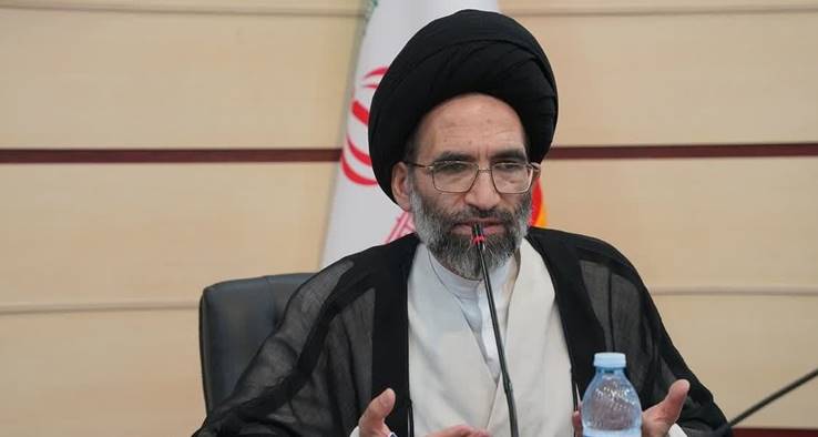راه ما راه امام و فرمایشات رهبرمعظم انقلاب مشعل هدایت است